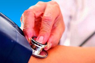 A vérnyomás mérése a magas vérnyomás diagnosztizálására
